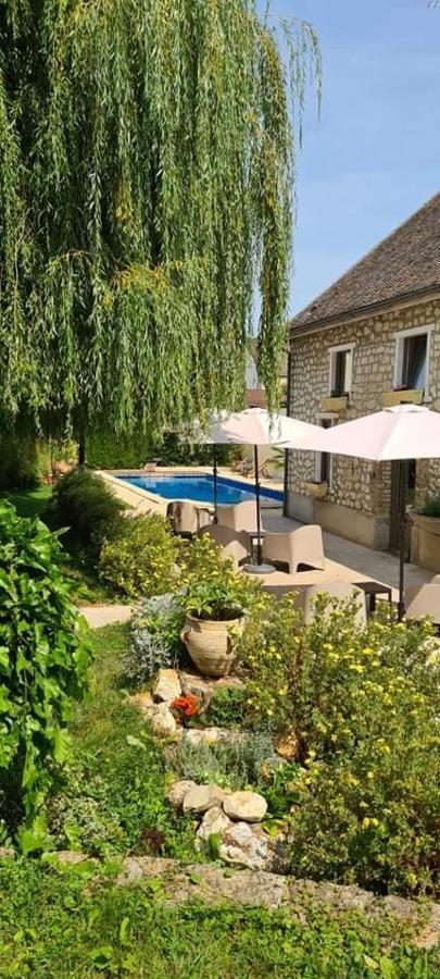 Au Fil De L'O Bed and Breakfast Bisseuil Εξωτερικό φωτογραφία