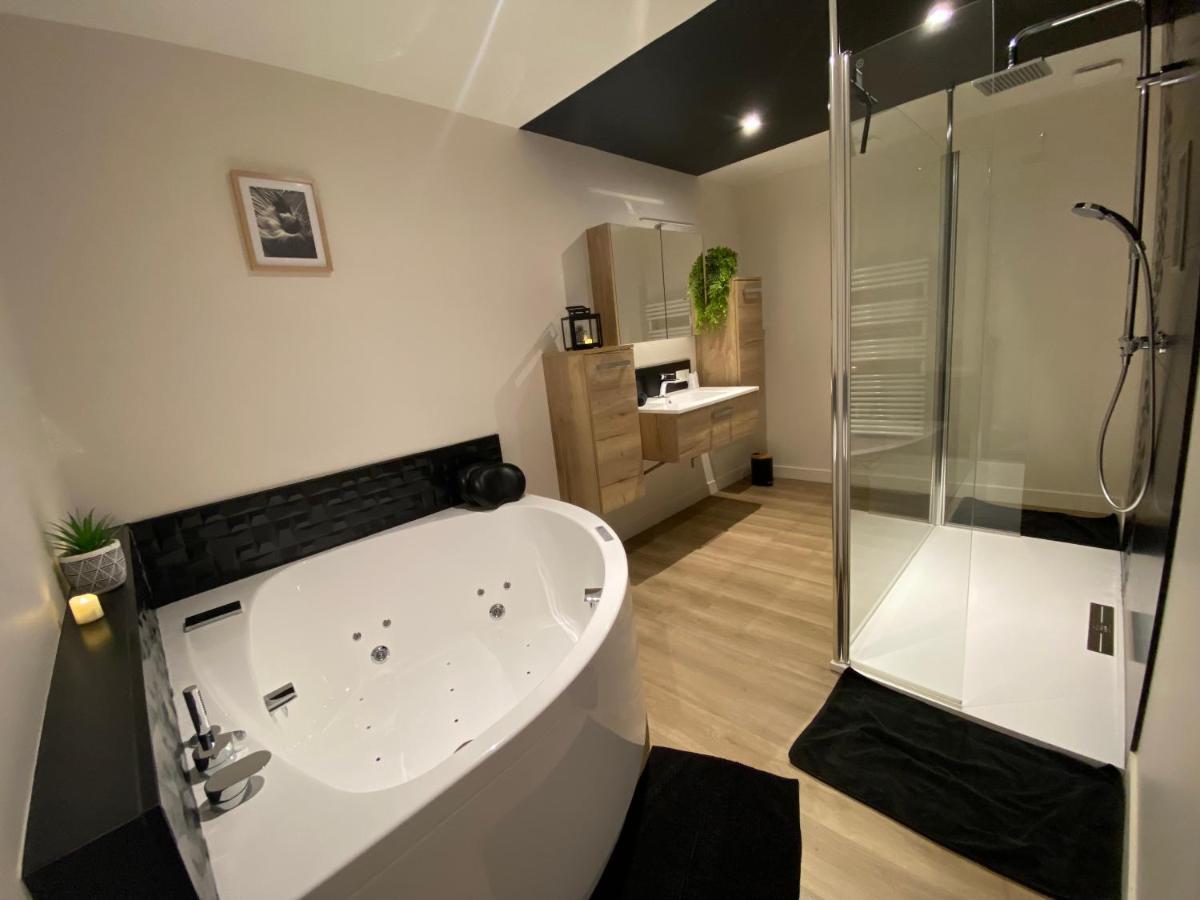 Au Fil De L'O Bed and Breakfast Bisseuil Εξωτερικό φωτογραφία