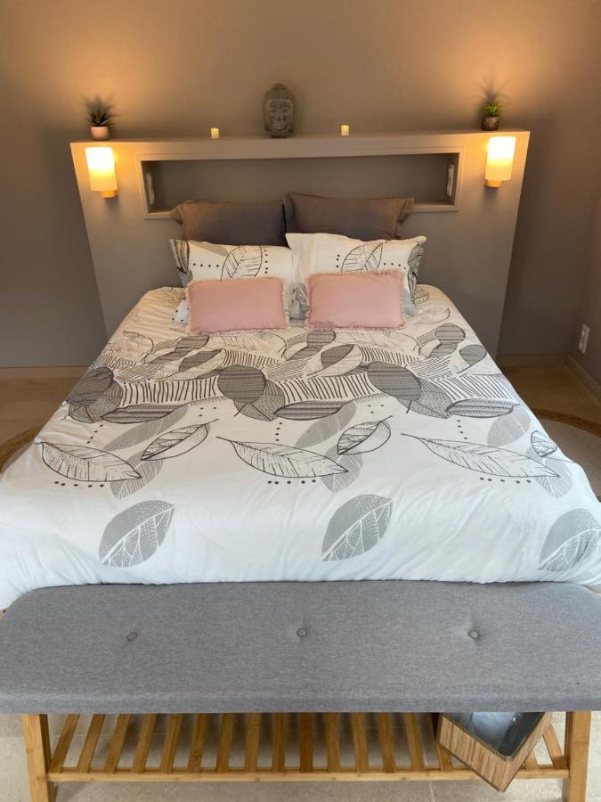 Au Fil De L'O Bed and Breakfast Bisseuil Εξωτερικό φωτογραφία