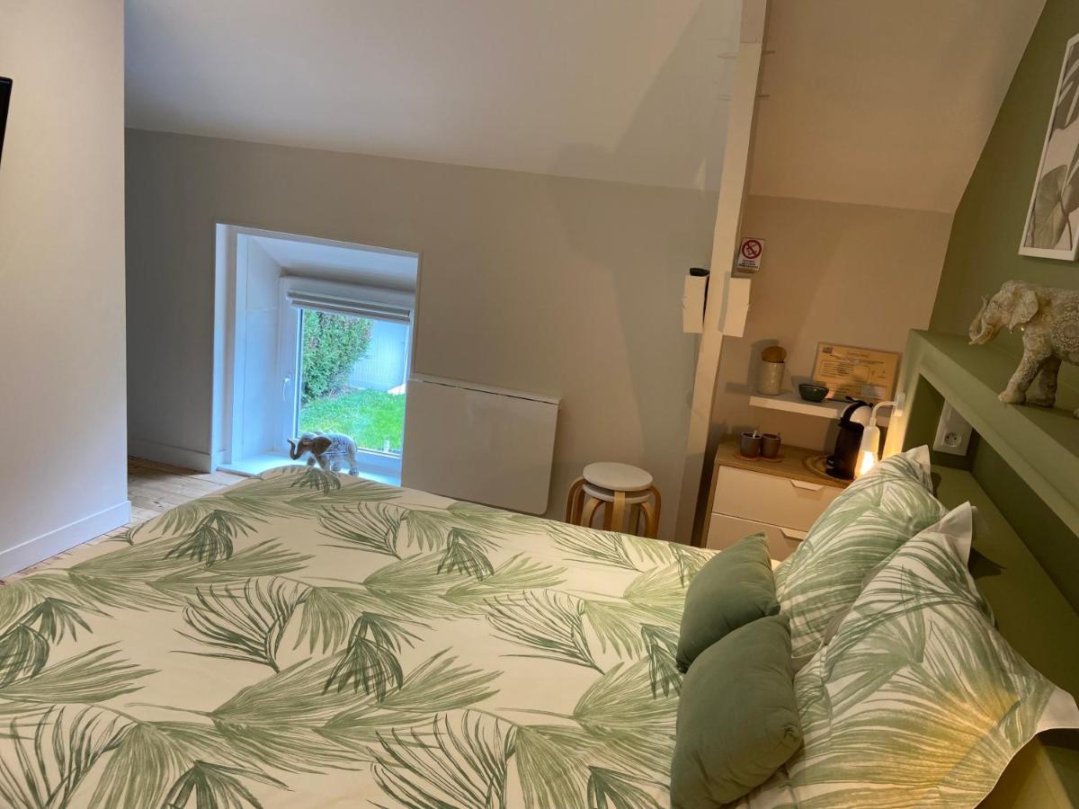 Au Fil De L'O Bed and Breakfast Bisseuil Εξωτερικό φωτογραφία