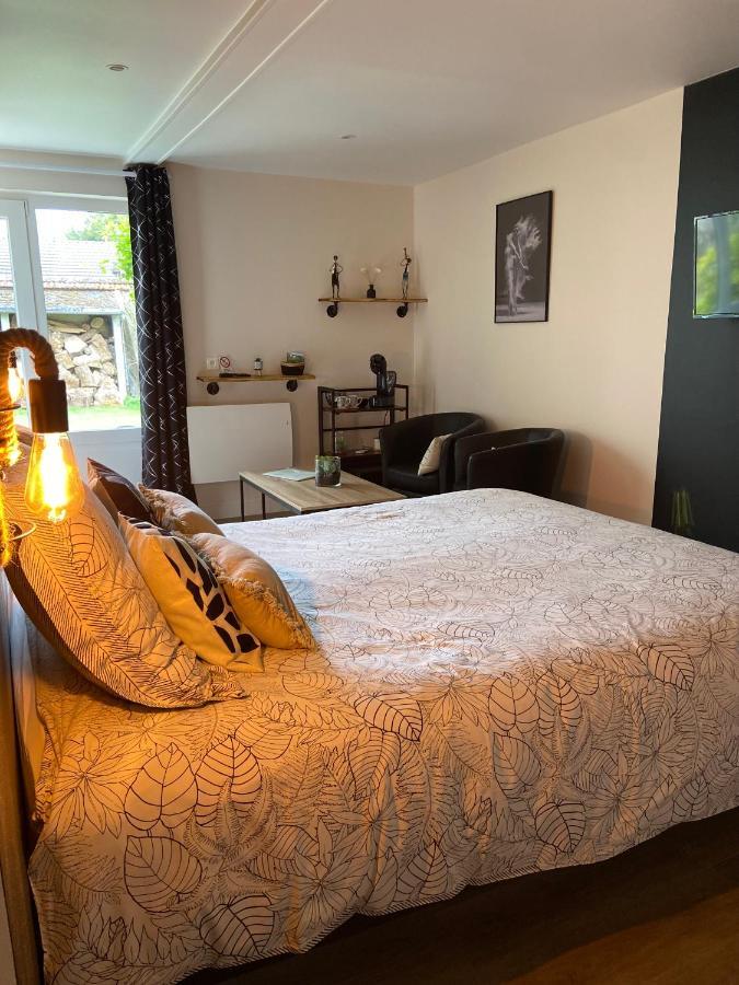 Au Fil De L'O Bed and Breakfast Bisseuil Εξωτερικό φωτογραφία